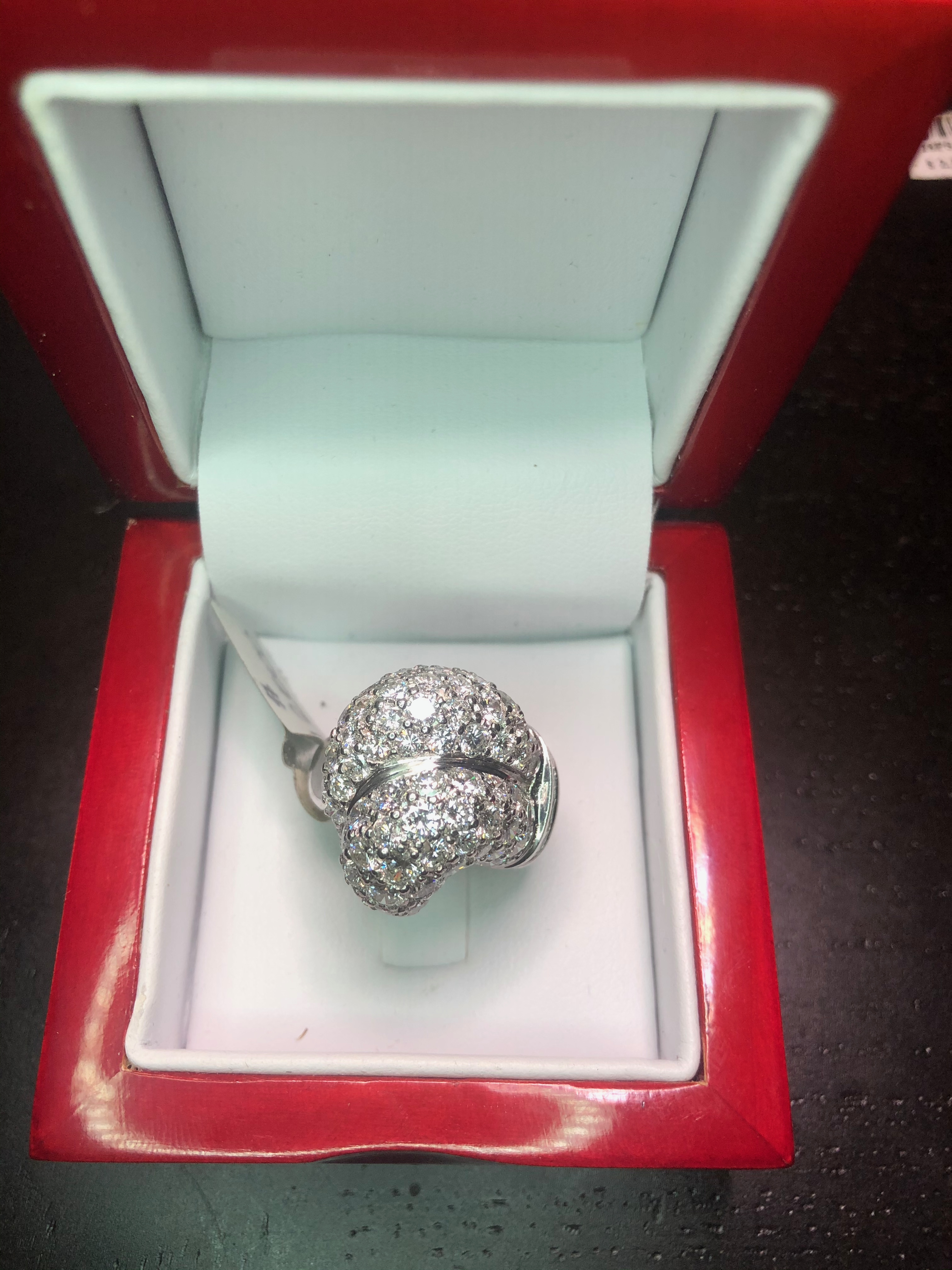 Handcrafted Gold & Diamond Rings